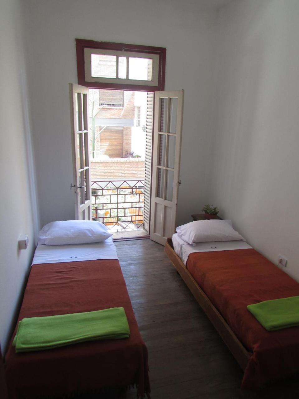 Casa Artigas Hostel Кордова Экстерьер фото